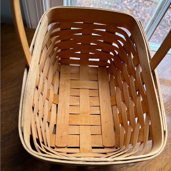 Longaberger Handwoven Basket - Picture 5 of 7
